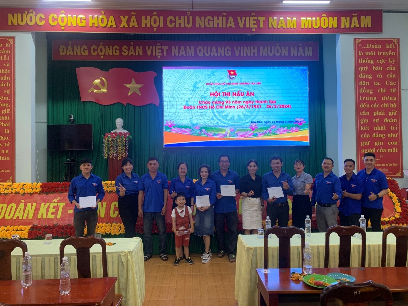 1.13. THANH LAP DOAN